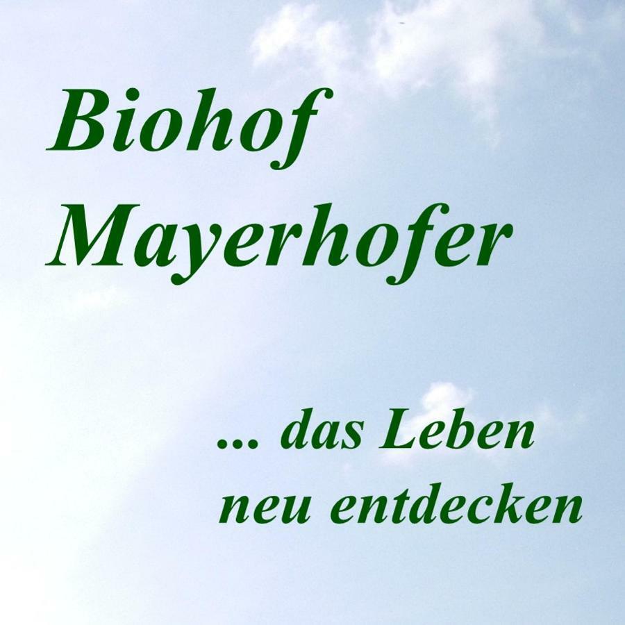 Biohof Mayerhofer Grossmeinharts Exterior photo